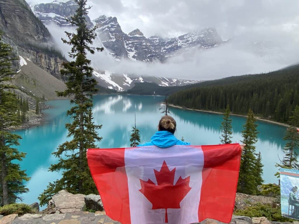 How to Get to Moraine Lake and Lake Louise on the Same Day (2026 ...